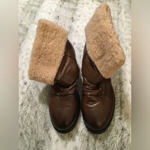 Brown Leather Boots with Tan Faux Fur Lining